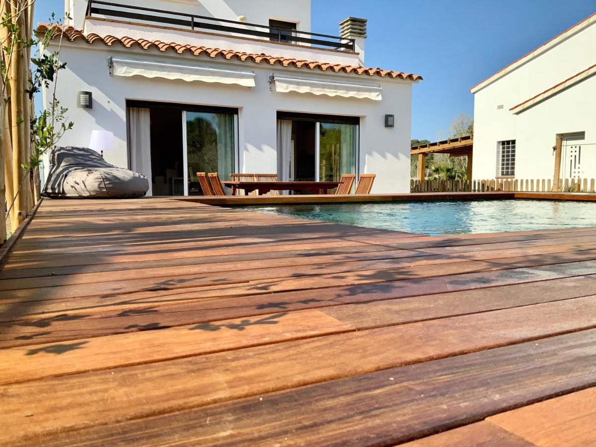 Villas Empuries, Garden & Private Pool Сант Марти д'Емпуриес Екстериор снимка