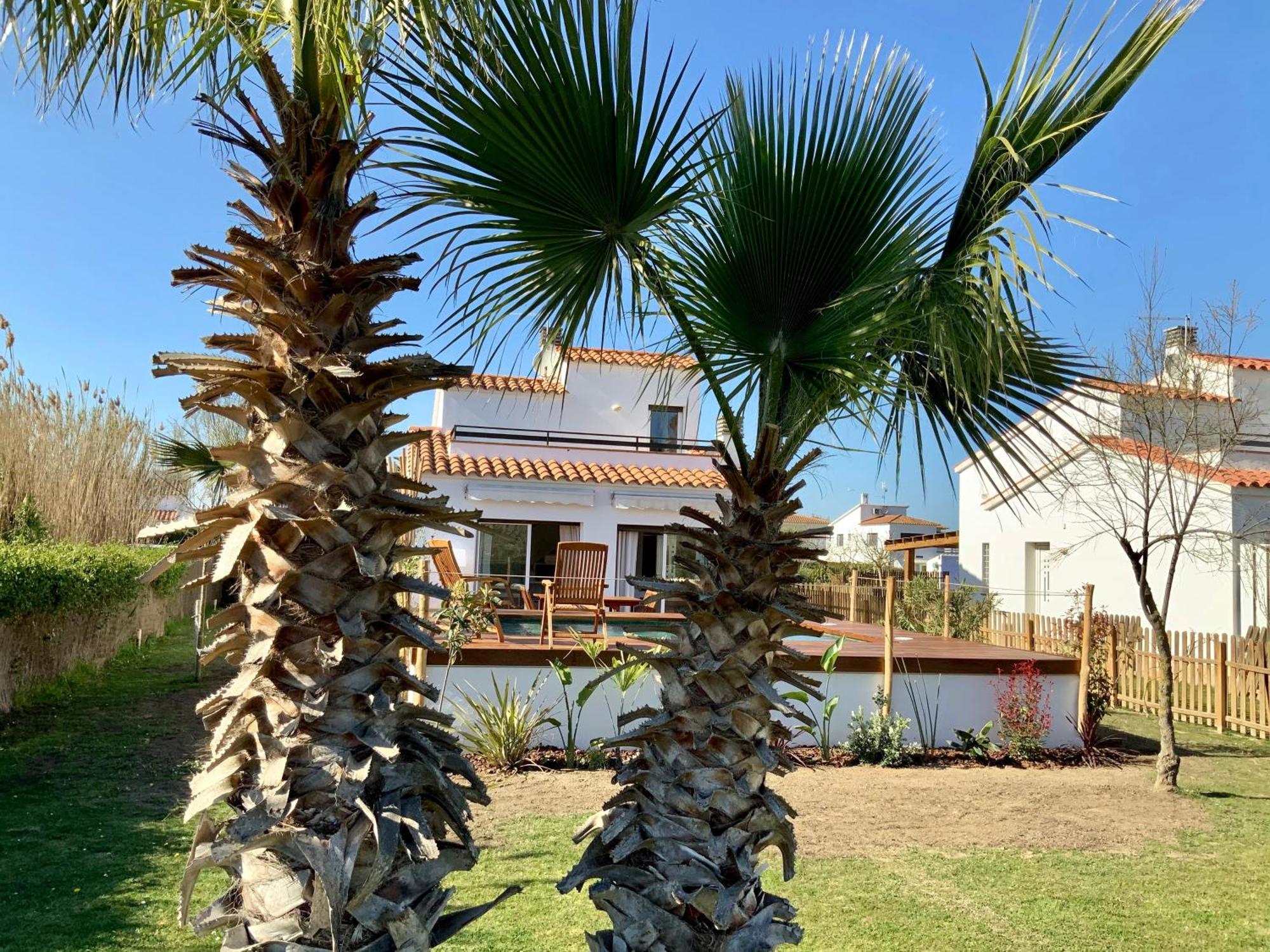 Villas Empuries, Garden & Private Pool Сант Марти д'Емпуриес Екстериор снимка