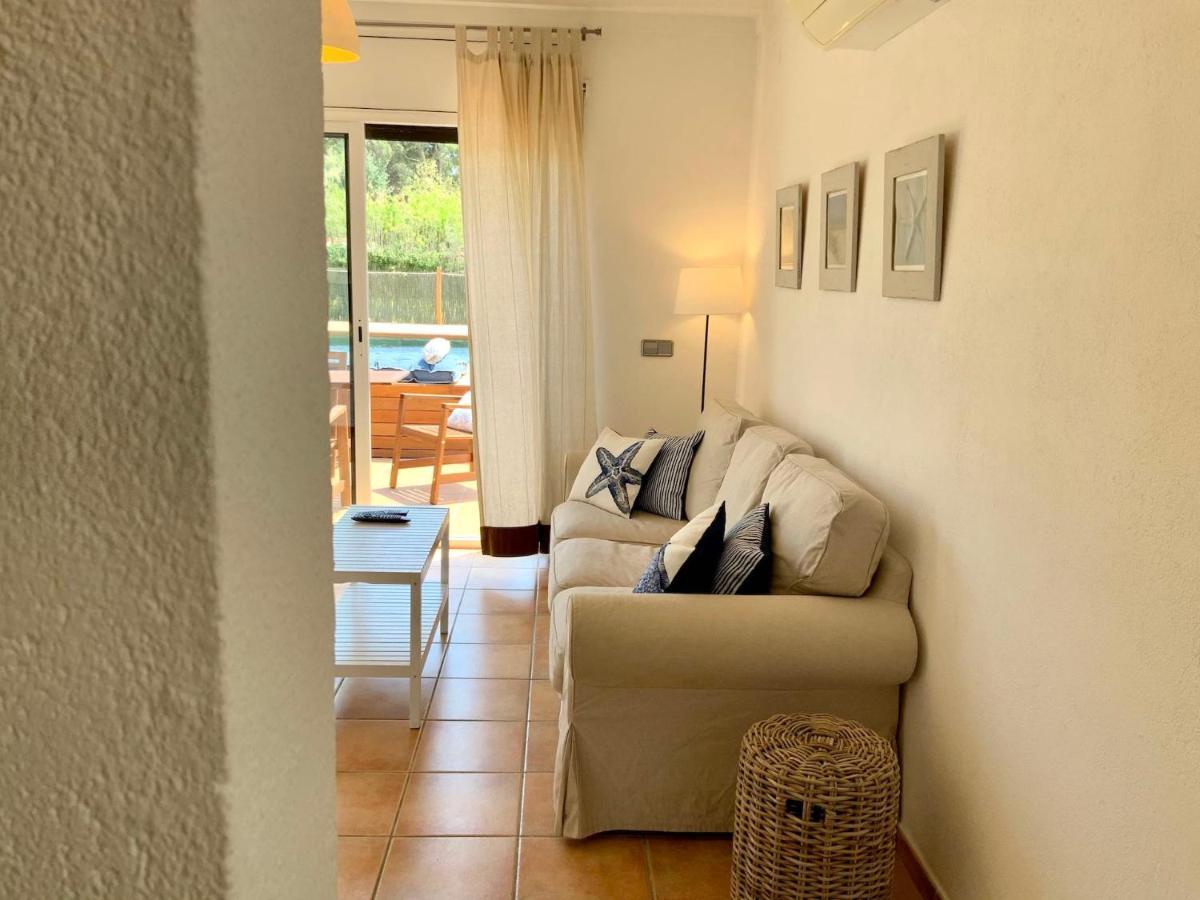 Villas Empuries, Garden & Private Pool Сант Марти д'Емпуриес Екстериор снимка